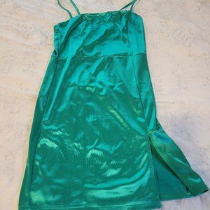 Dress never worn turquoise color